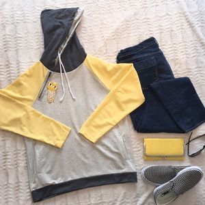 ❌SOLD❌ Sweatshirt Lightweight Patchwork & Pockets